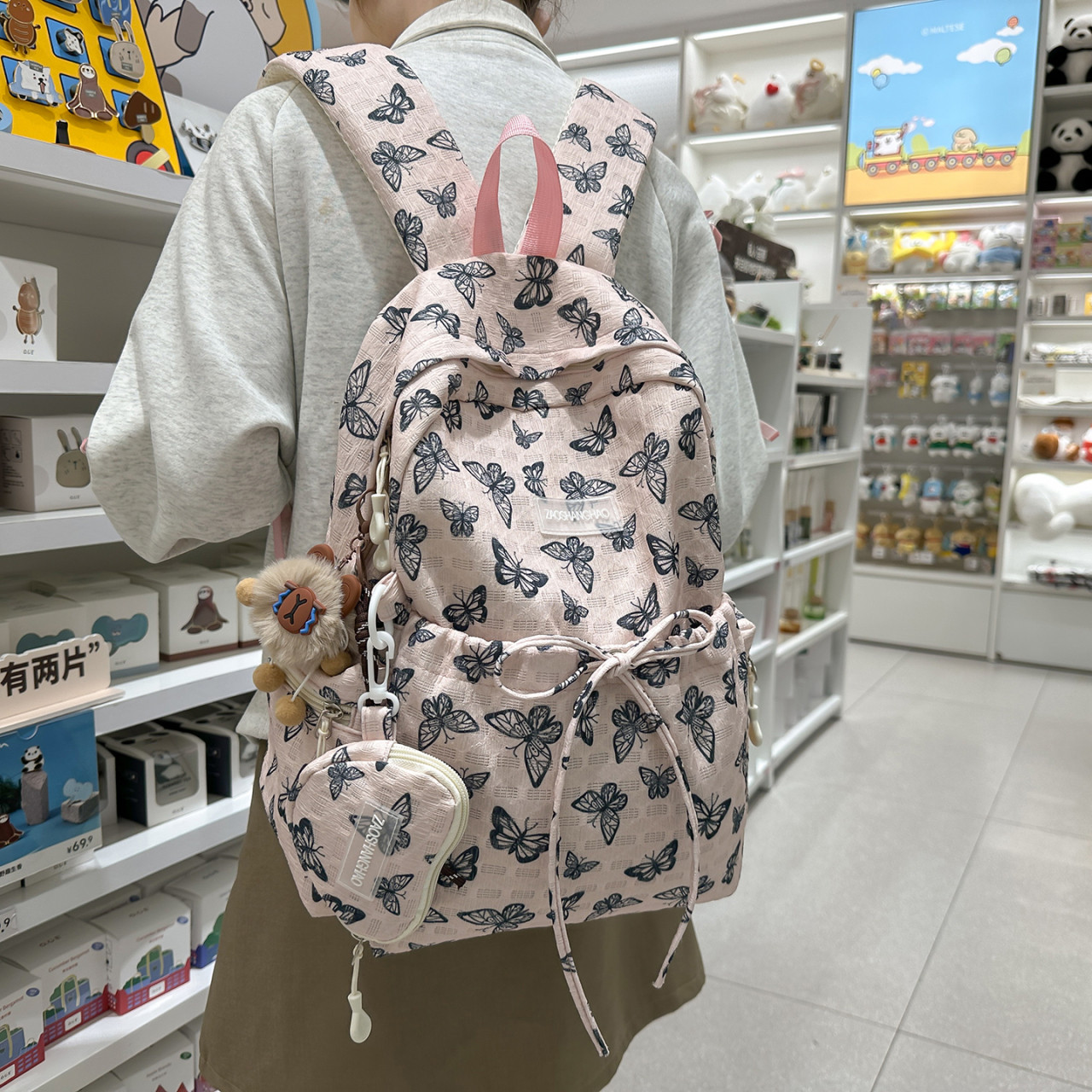 书包女小学生2025新款初高中生高颜值ins小众不撞款大容量双肩包