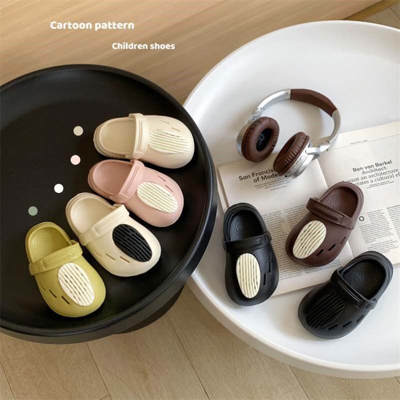 芳茄计划儿童洞洞鞋女童2025夏季新款外穿中大童厚底亲子凉拖男孩