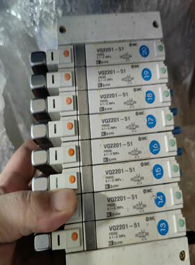 VQ2201-51，成色如图