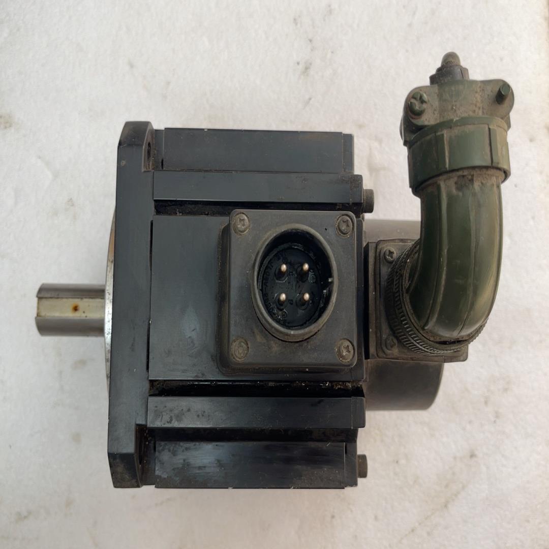 伺服电机1.5kw MDME152GCG