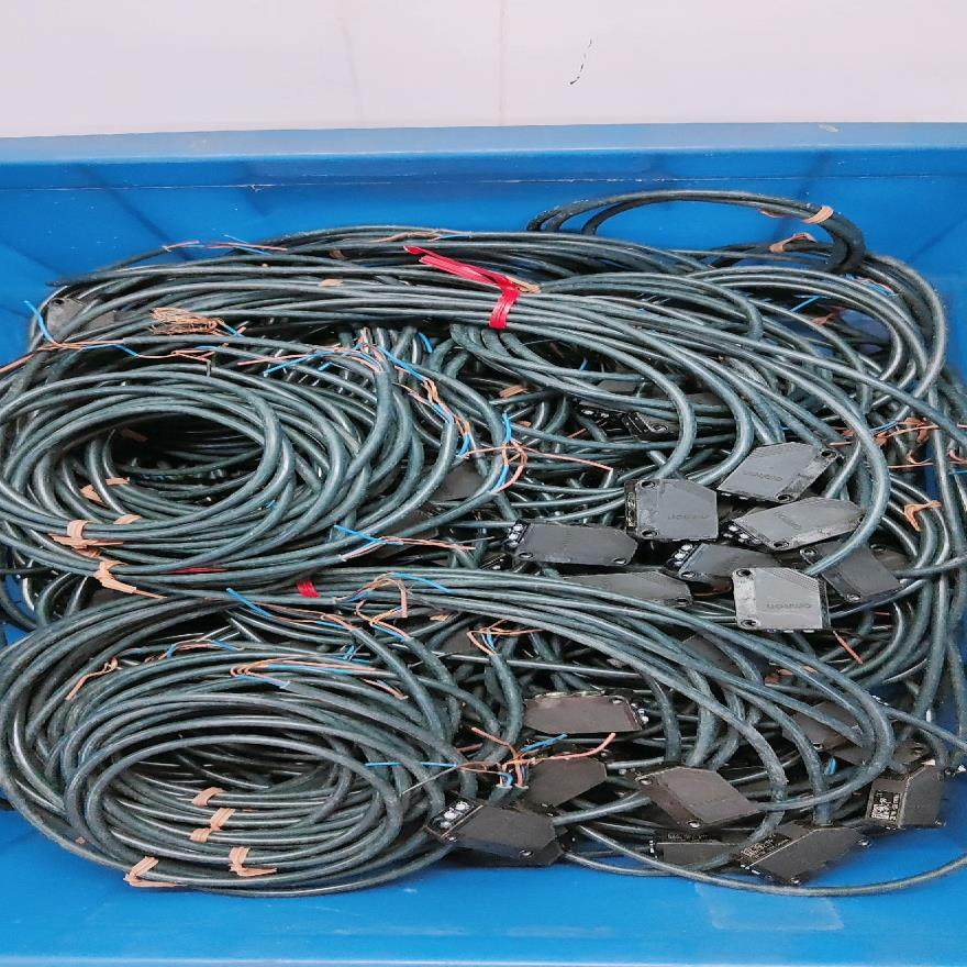 E3Z-B61-SO SBW-P1-1  60个