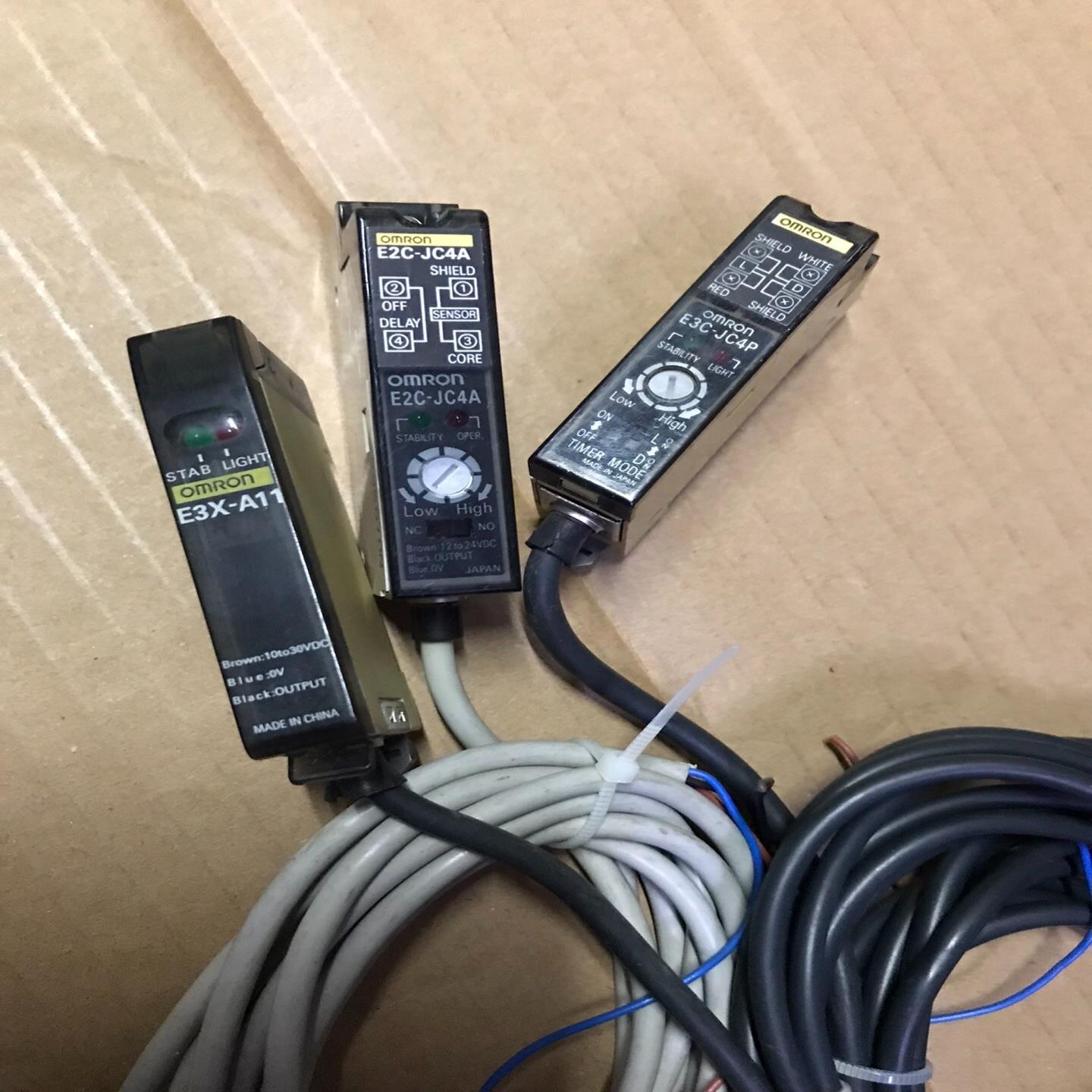 正品光纤放大器分离型控制器E3C-JC4P/ E2C-