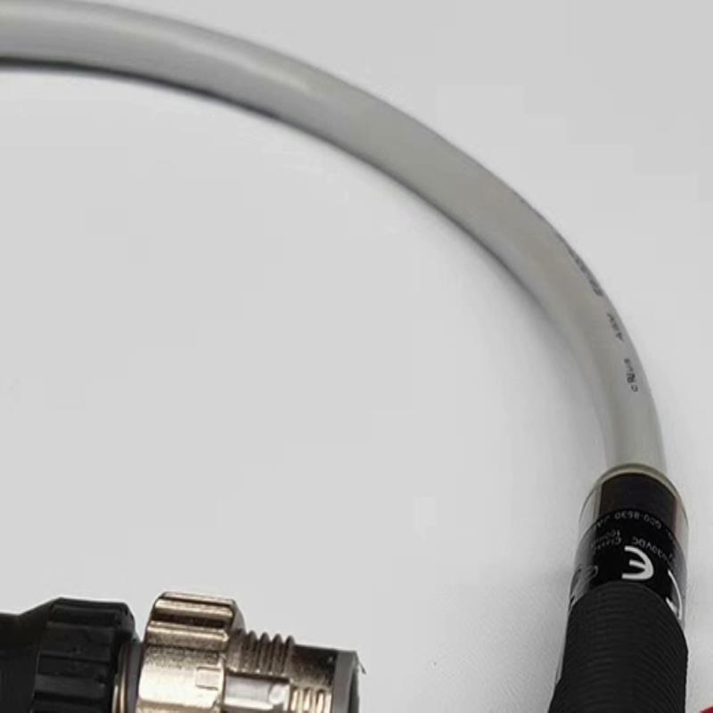 E2EF-QX3D1-M1TGJ原装接近