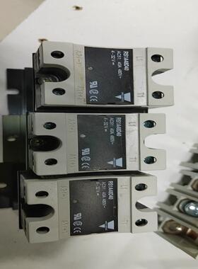 瑞士佳乐固态RS1A40D40，带底座，成色如图，9成新，功