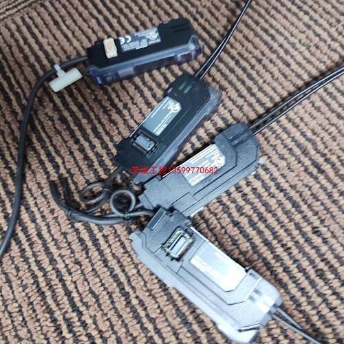 【荣强工控】基恩士光电开关FS-V31 2个  FS-V32 4个 FS