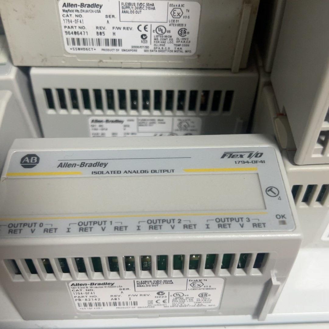 （设备配件）1794-OF4I 功能正常 成色好