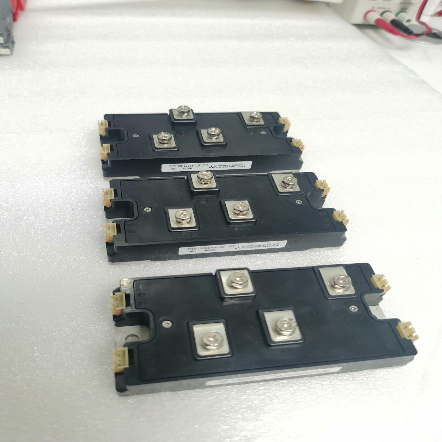 全新CM165YE4-12F  202