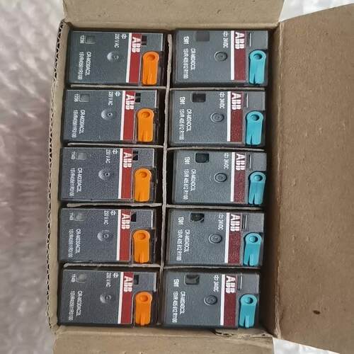 继电器 CR-M024DC3L/DC24V  CR-M