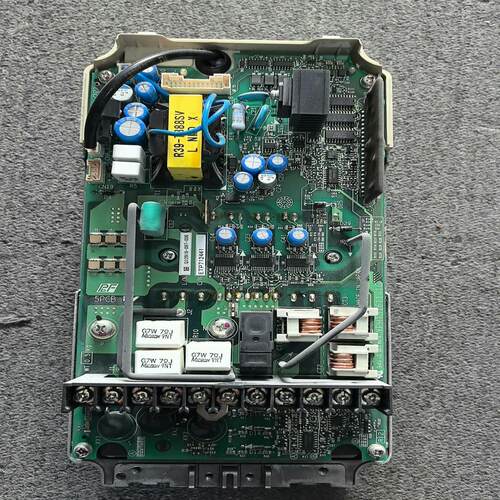 【工控自动化】安川变频器电源驱动板ETP712441 3.7KW 2.2k议价
