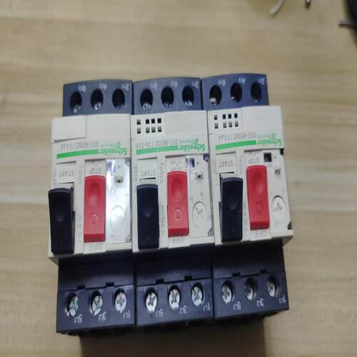 全新GV2ME06C 电动机断路器，，无盒未上