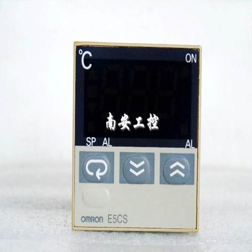 I温度控制仪表E5CSZ-Q1T E5CSZ-R1T E5CST-R1KJ E5CST-Q1KJ议价