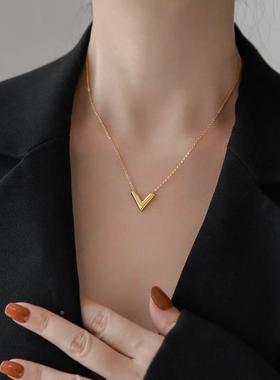 梵可亚宝官网字母项链女饰品