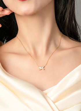 尚美伯爵18K玫瑰金贝母锁骨链女