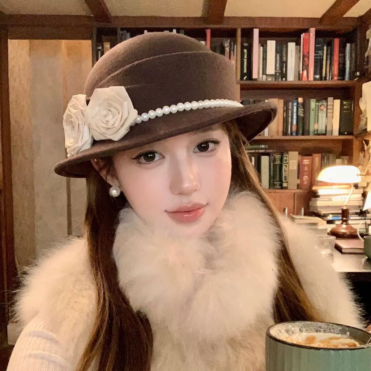 赫本风山茶花珍珠贝雷帽女复古优帽子
