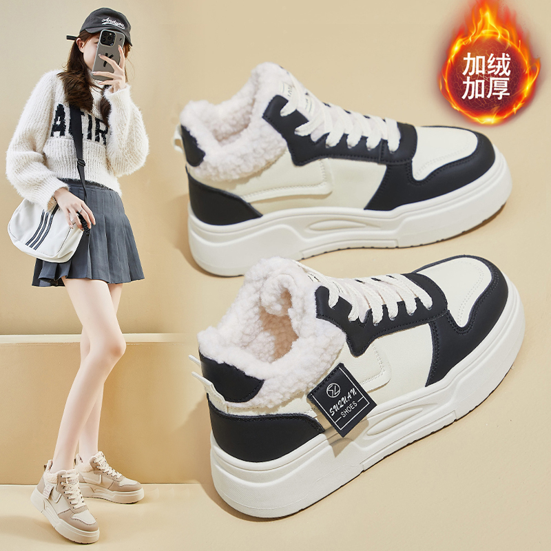 冬季羊羔绒保暖高帮棉鞋雪地靴女