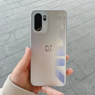 OnePlus/一加 Ace 6 新品上市超满配超预期 骁龙8至尊版性能游戏