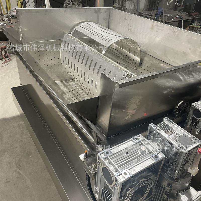 自动油水分离薯条油炸机自动翻转鸡柳油炸机小型连续地瓜油炸机