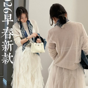 J745 小衫 馨菲设计夏上新慵懒风圆领蕾丝拼接薄款 针织衫