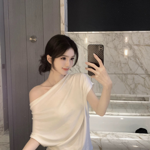 馨菲家夏上新小众设计气质慵懒舒适多穿温柔荡领斜肩短袖T恤b8858