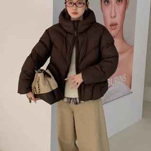 馨菲冬上新2025新款 5071 连帽云朵泡芙保暖羽绒服外套YS1