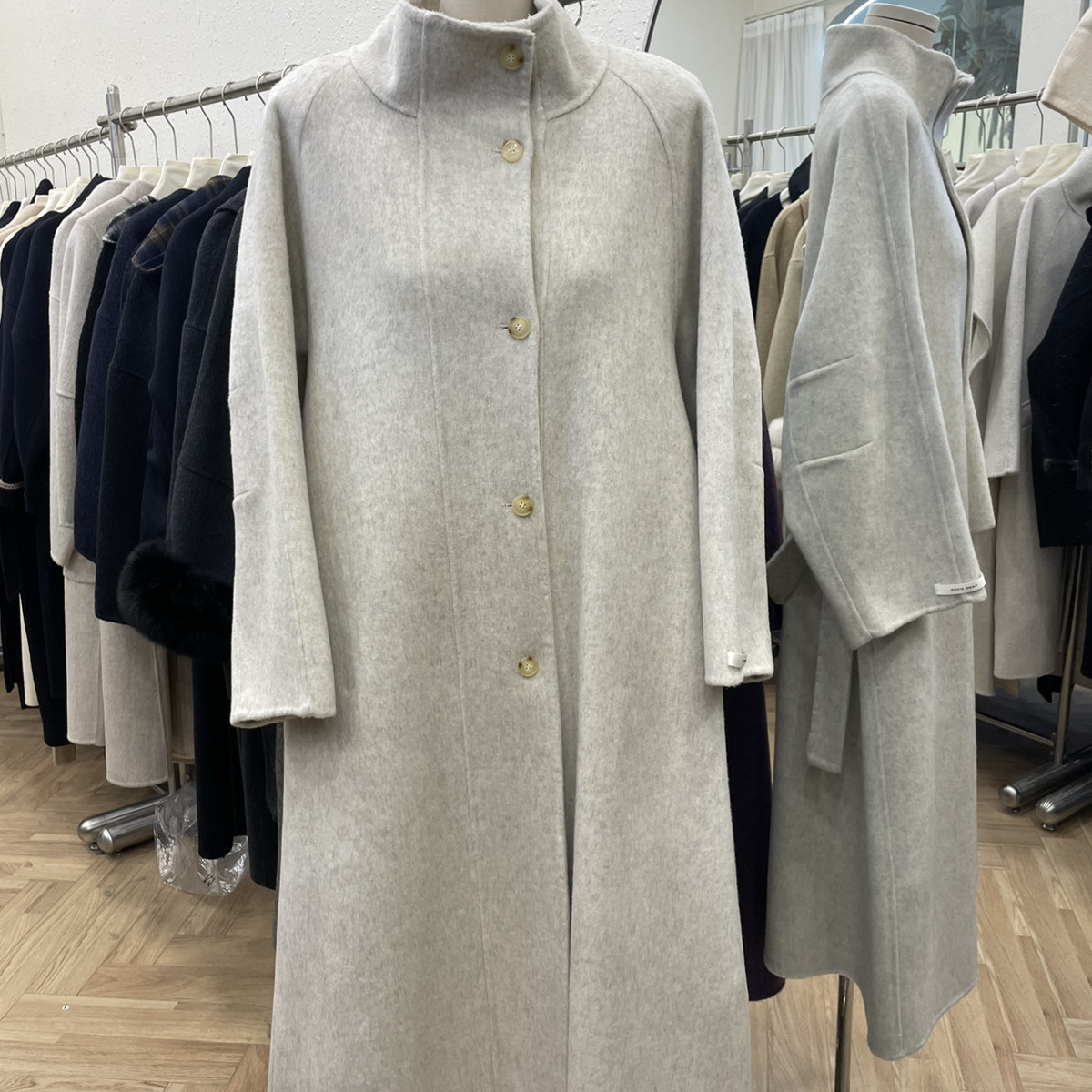 馨菲家燕麦色羊毛外套(配腰绳)(含8.6羊驼毛)LF2560,女装/女士精品,羽绒服,淘宝优惠券,粉丝福利购,淘宝优惠卷