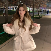 可拆卸狐狸毛领 馨菲狐狸毛领气质保暖羽绒服外套 配腰带 J2603