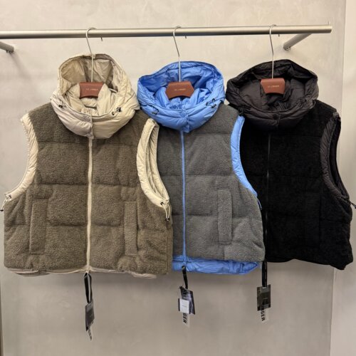冬上新撞色设计感摇粒绒马夹女秋冬连帽拼接白鸭绒宽松无袖G1006
