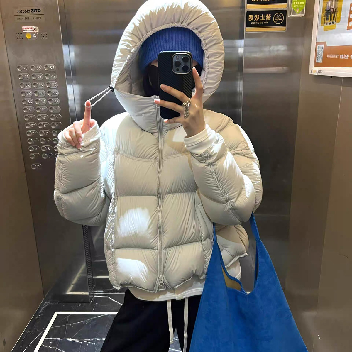 馨菲冬上新2025新款加厚连帽短款白鸭绒保暖羽绒服外套2509