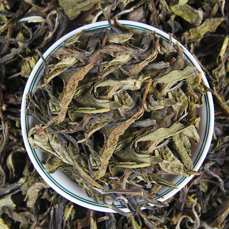 冰岛生普老黄菲云南古树普洱茶生茶散茶甜黄金叶老黄片散装