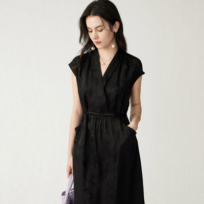 King Deer/鹿王100%桑蚕丝都市轻奢19姆米提花纯色真丝V领连衣裙