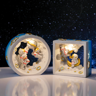 宇航员小夜灯桌面摆件生日礼物送男生男友太空人治愈系母亲节礼物