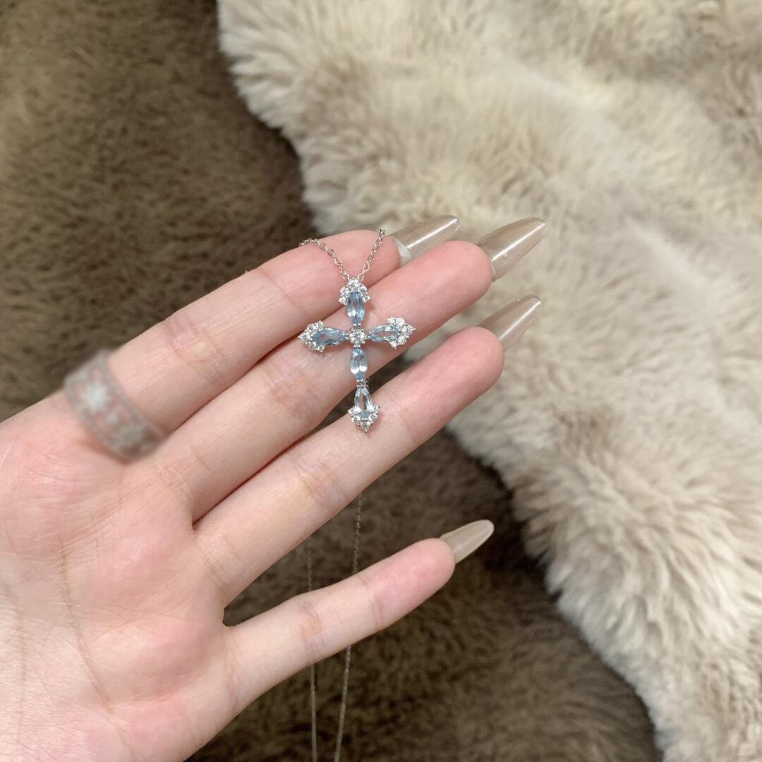 时尚清冷高级感蓝色十字架吊坠项链女小众独特个性百搭轻奢锁骨链