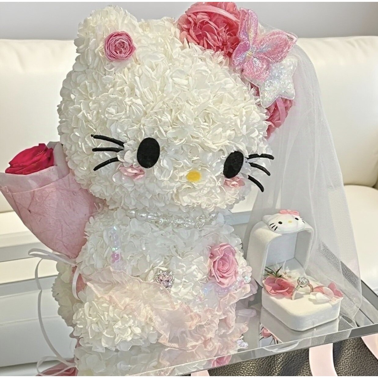 hellokitty凯蒂永生花哈喽KT猫摆件情人节求婚礼物送女友生日告白图片