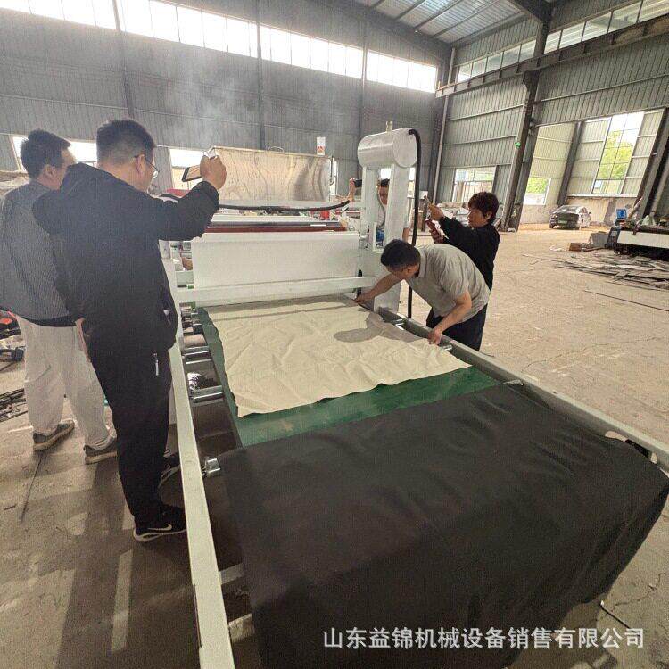 eva泡棉PVC胶皮贴合机橡塑棉离型纸背胶复合机地毯草坪平贴机