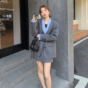 灰色西装套装女秋季2025新款短裙小个子短款穿搭一整套职业两件套图片