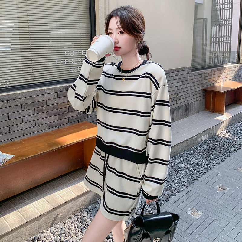 条纹卫衣短裙女春秋时尚洋气时髦裙气质韩版高级感,商品下架区,浙宝210（原浙宝191）