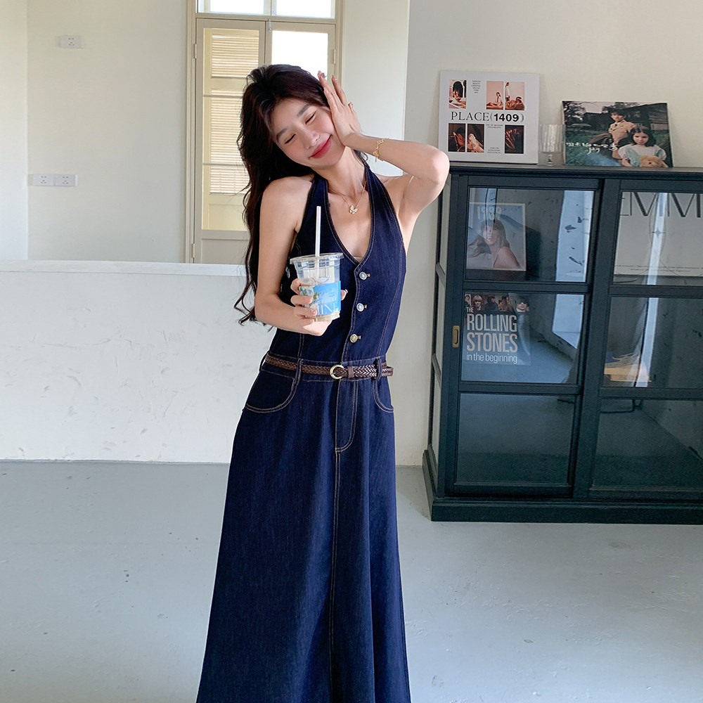 209-3236-p155-k228法式复古港风V领牛仔度假连衣裙,女装连衣裙,浙宝210（原浙宝191）