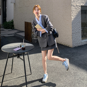 设计感撞色西装裙女春秋2025新款韩系小个子面试西服职业装图片