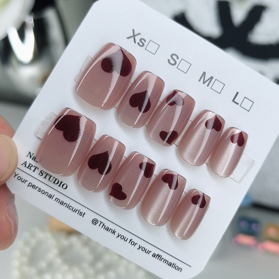 2025新款短款粉色爱心穿戴甲