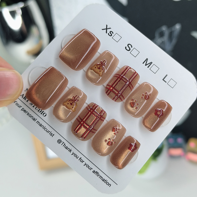 轻奢手工猫眼小熊穿戴甲显白