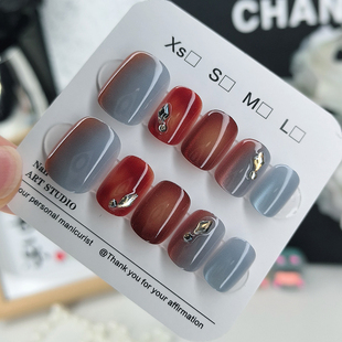 2026年新款手工甲猫眼学院风红灰渐变穿戴甲短款美甲贴片指甲贴片