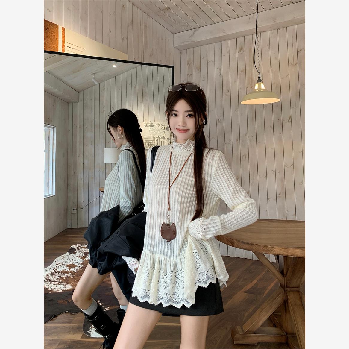 kumikumi设计感蕾丝花边长袖T恤女装秋季小众减龄百搭打底衫上衣