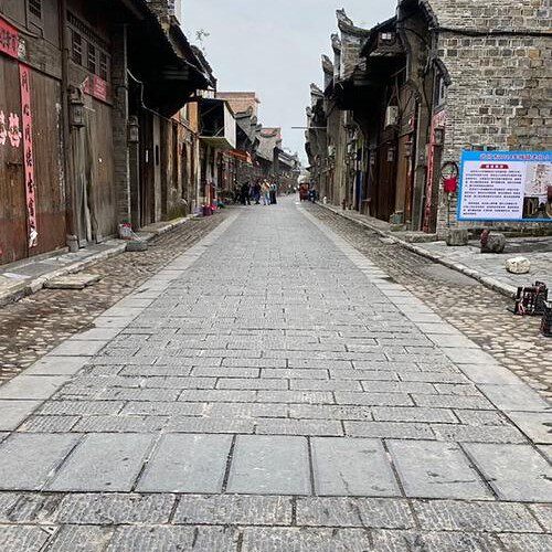 批发石板广场景区台阶石踏步石庭院过门石天然青石石板防滑铺路石