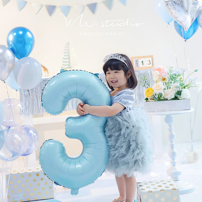 速发2寸蓝色宝字气球铝膜儿童生宝周岁数日派对场景布置室内拍照