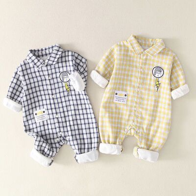 婴幼儿春秋季新款外出洋气长袖哈衣宝宝闪电格子双层连体衣爬爬服