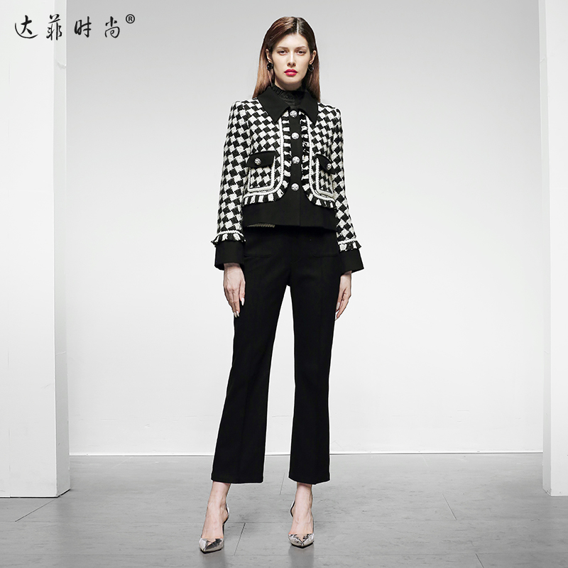 2025秋冬新款粗花呢格子外套+修身喇叭裤套装