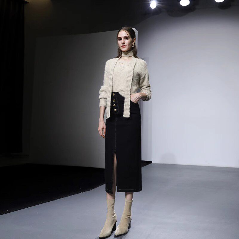 达菲时尚羊毛针织设计感时髦