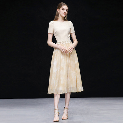 名媛气质圆领泡泡袖A字