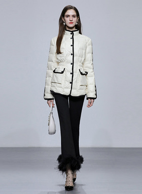 达菲时尚2025年冬季新款简约立领无帽收腰显瘦短款白鸭绒羽绒服女