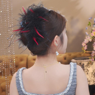 2025新款羽毛抓夹女高级感显发量大号鲨鱼夹后脑勺头饰驼鸟毛发夹